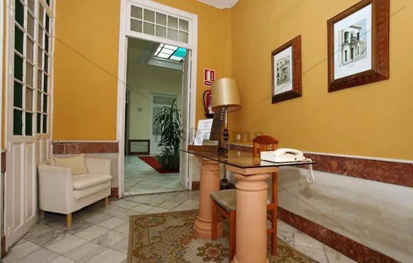 Pensión Hostal-casa Sol Y Luna Sevilla
