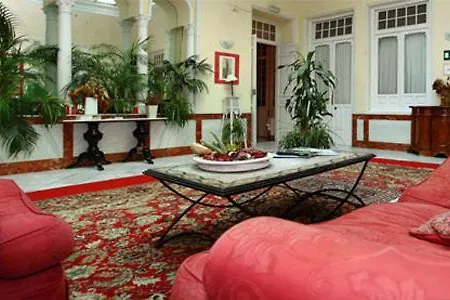 Hostal-casa Sol Y Luna *