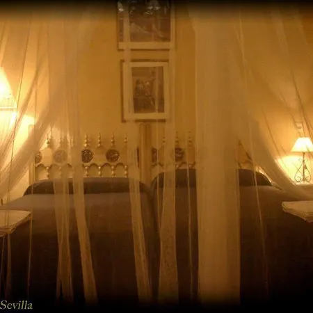 Hostal-casa Sol Y Luna Sevilla